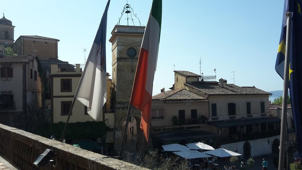 Relax In Piazzetta Casa E Appartamento Per Vacanze Trevignano Romano Værelse billede