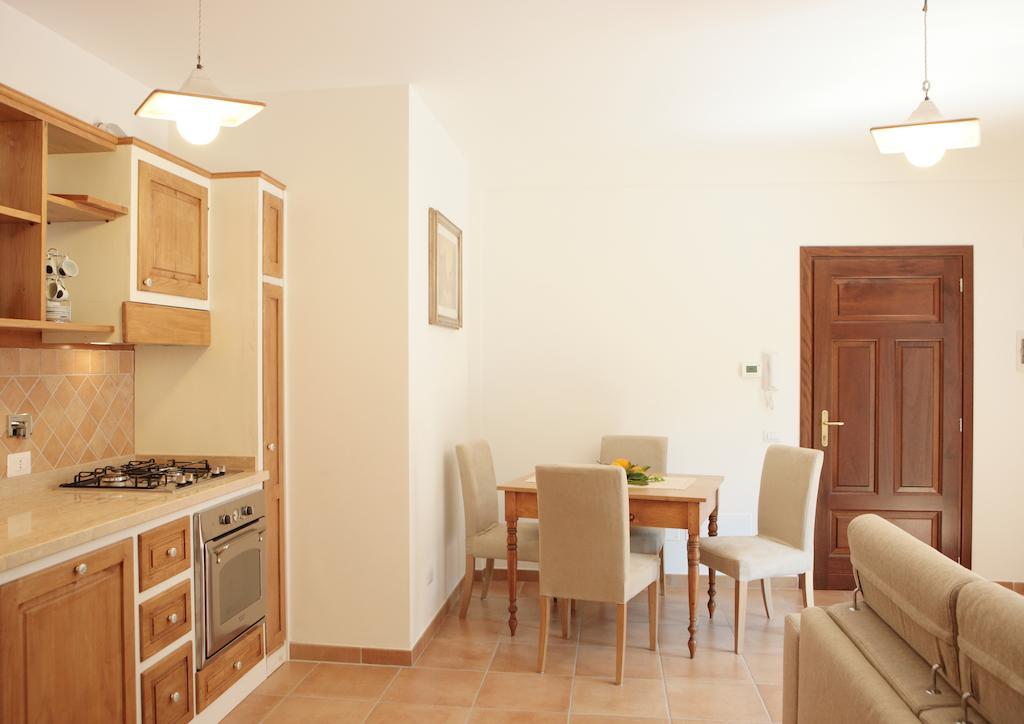 Relax In Piazzetta Casa E Appartamento Per Vacanze Trevignano Romano Værelse billede