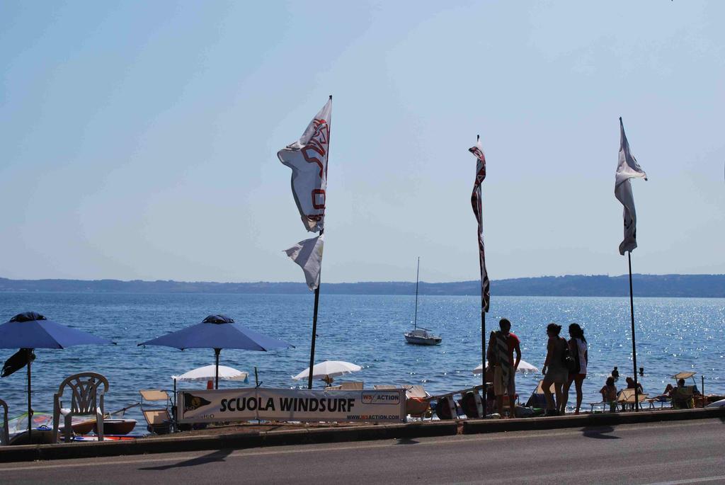 Relax In Piazzetta Casa E Appartamento Per Vacanze Trevignano Romano Eksteriør billede